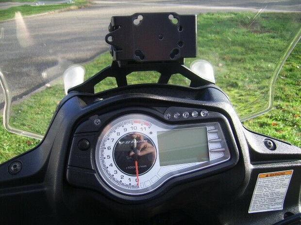 Suzuki V-Strom 650 2012 - image 1